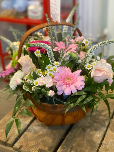 Florist Choice Basket - Florist Choice Basket